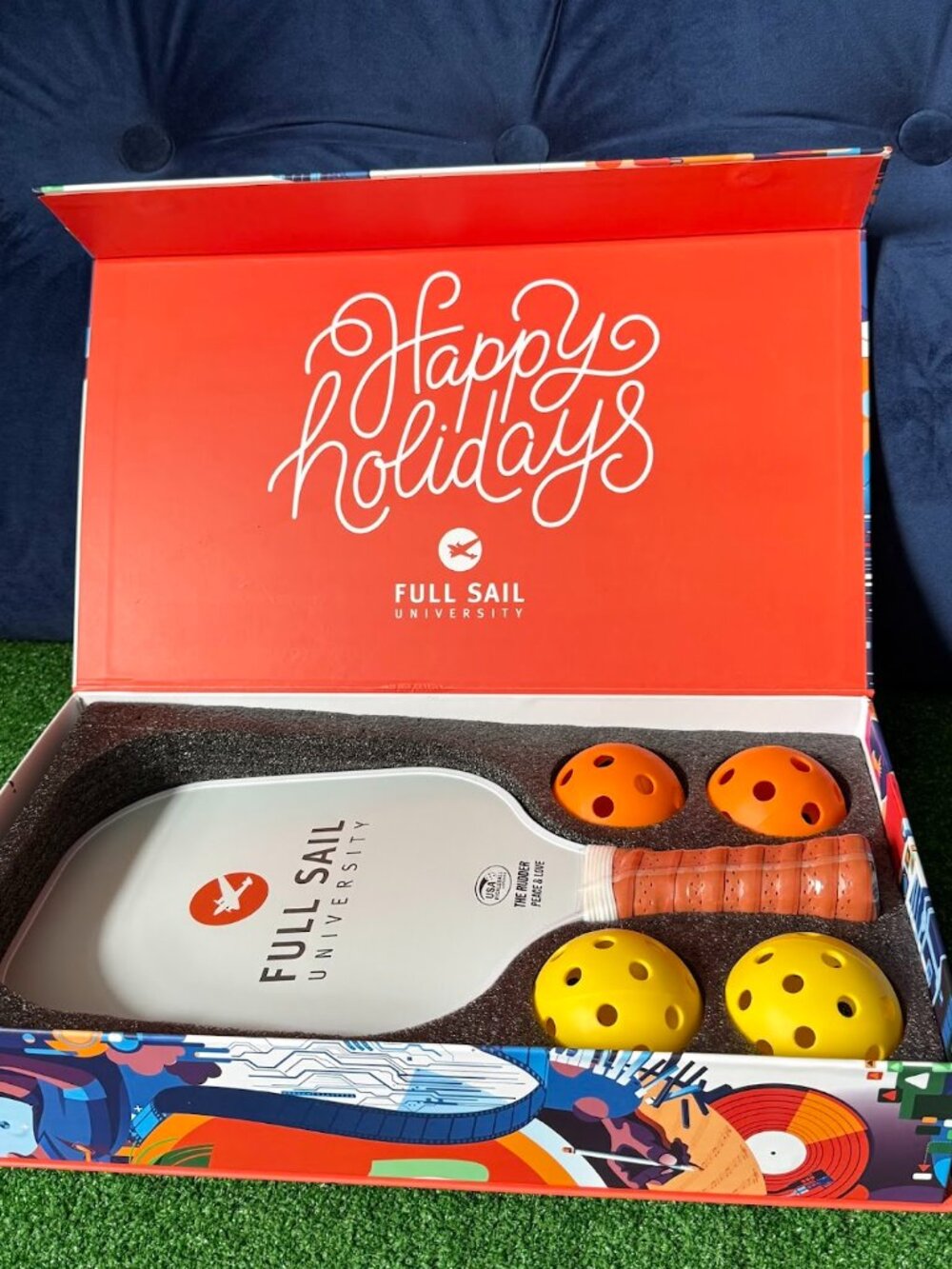 The Rudder Full Sail University Dream Pickleball Paddle Set in Gift Box Rare NEW